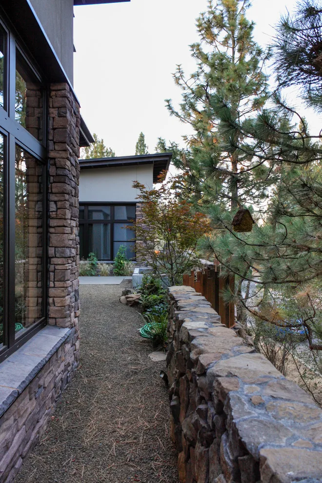 South Hill Energy-Efficient Home by Pacific Garden Design - Photo 6