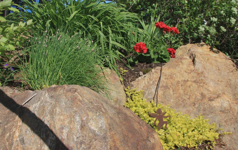 Spirit Lake Lodge by Pacific Garden Design - Photo 12
