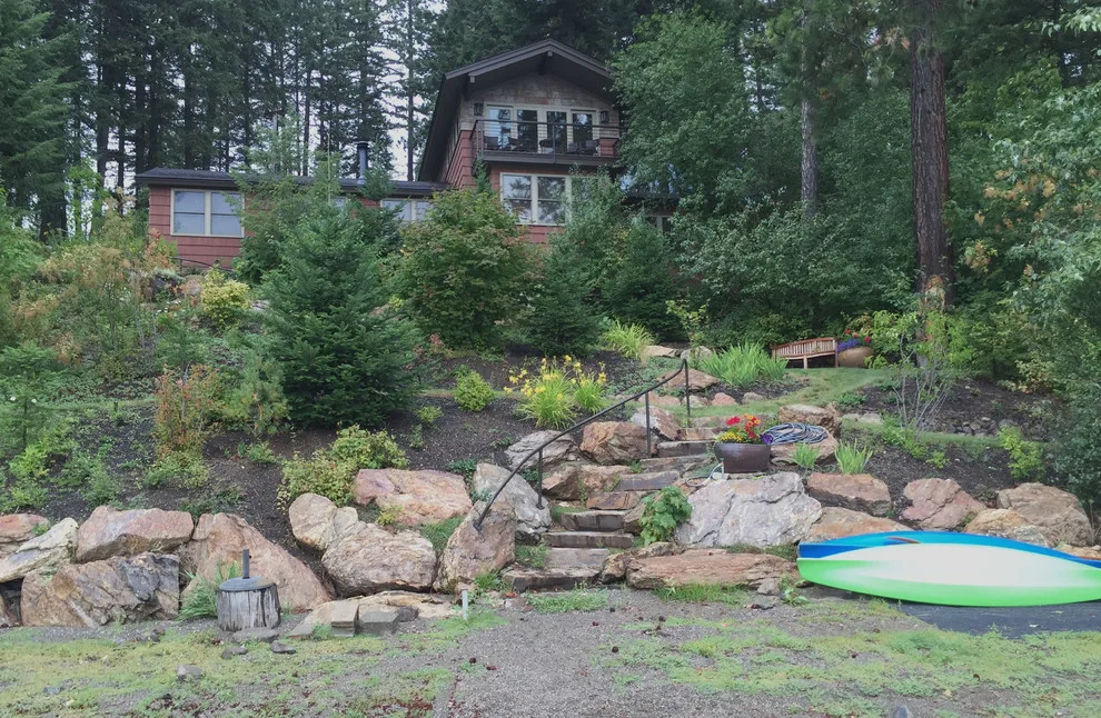 Spirit Lake Lodge by Pacific Garden Design - Photo 10
