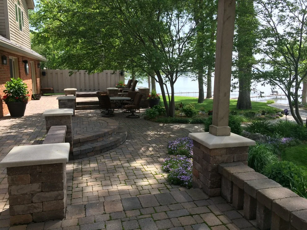 Storm Lake Outdoor Retreat by Del's Garden Center - Photo 2