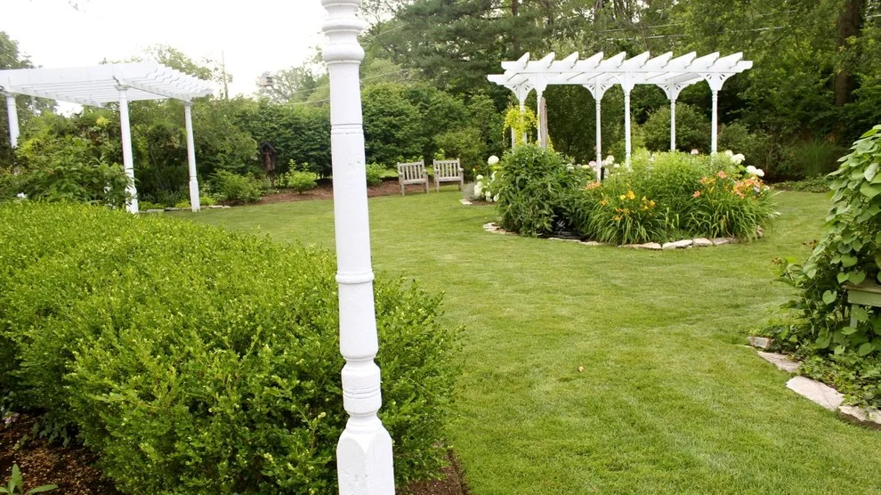 Rozelle Lawn & Landscape - Photo 12