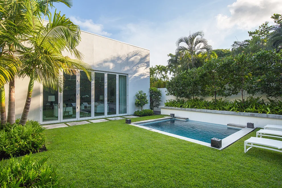 Tropical Simplicity by Craig Reynolds Landscape Architecture - Photo 18
