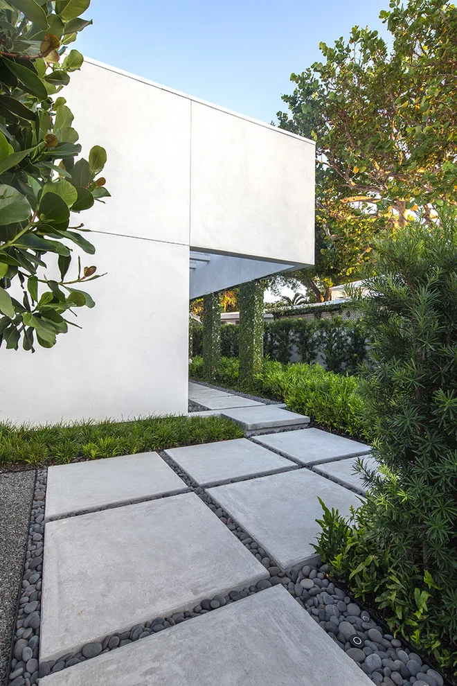 Tropical Simplicity by Craig Reynolds Landscape Architecture - Photo 7