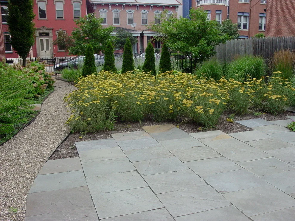 City Garden by RAL Design & Horticulture - Photo 2