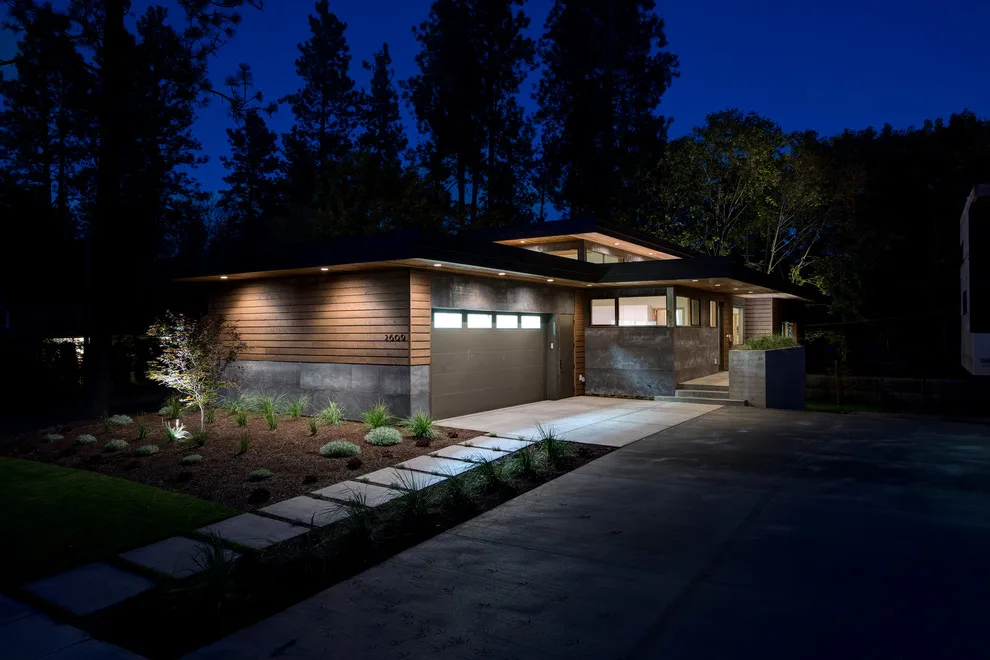 City Life on Denver Street by Coppercreek Landscaping - Photo 5