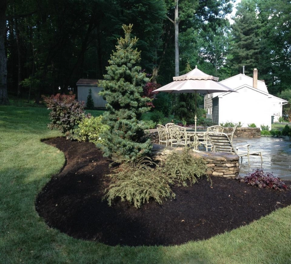 Layfayette Hill Flagstone Patio and Landscape by Christopher A. Zeek LandscapeDesign&Construction - Photo 8