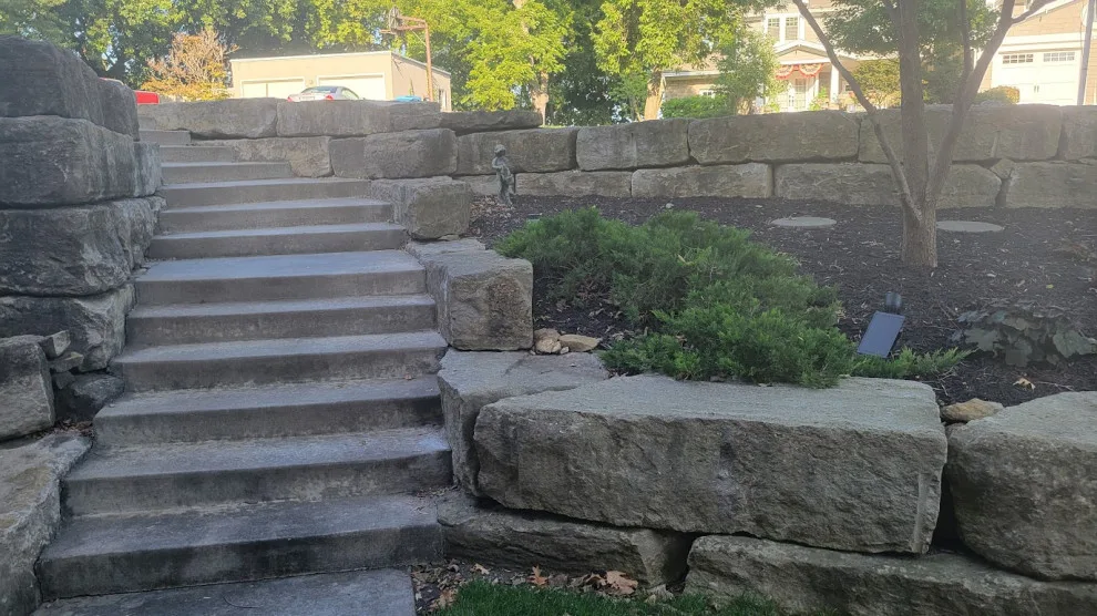 Lake Weatherby by Creative Outdoor Spaces - Photo 3