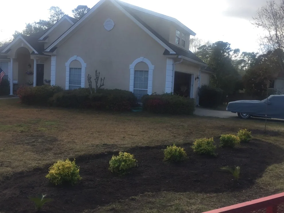 Custom Garden Company - Photo 12