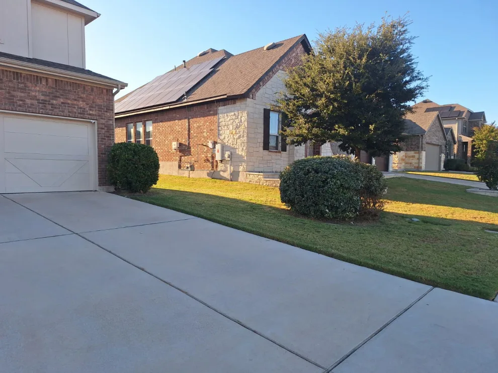 Revitalize Your Outdoor Areas by Miranda Lawn Services LLC - Photo 9