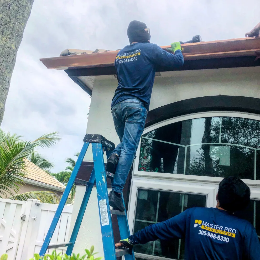 Effortless Rain Gutters by Master Pro Rain Gutter - Photo 4