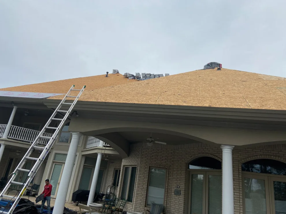 Arkansas River Valley Roofing - Photo 14