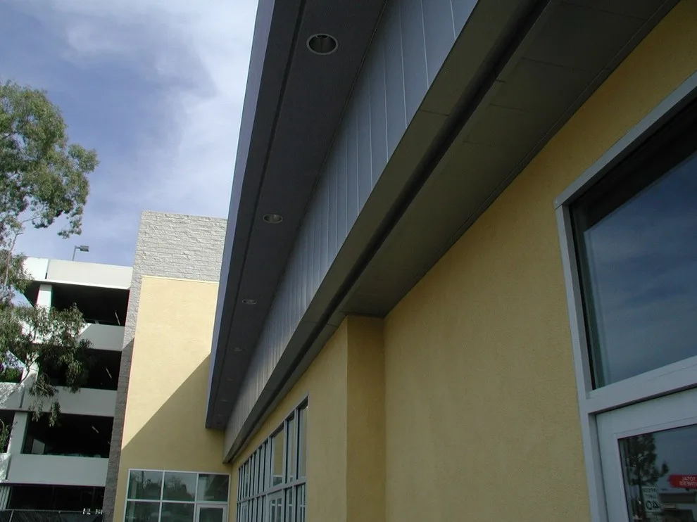 Metallic wall coverings by Pacific Roofing Systems - Photo 3