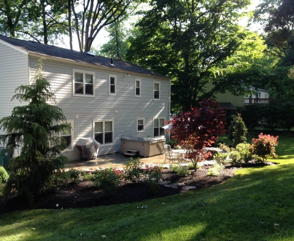 Layfayette Hill Flagstone Patio and Landscape by Christopher A. Zeek LandscapeDesign&Construction - Photo 12