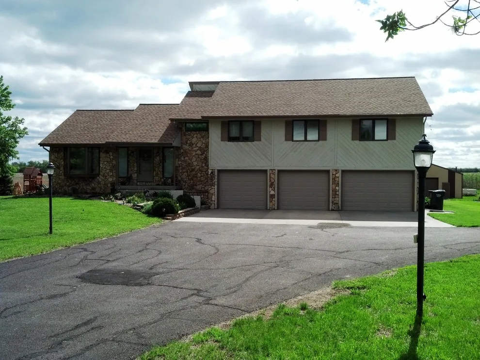 Top Roofs of 2013 by White Castle Roofing - Photo 203