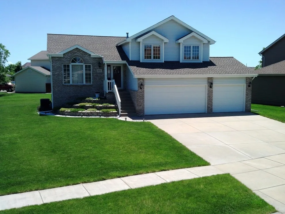 Top Roofs of 2013 by White Castle Roofing - Photo 110