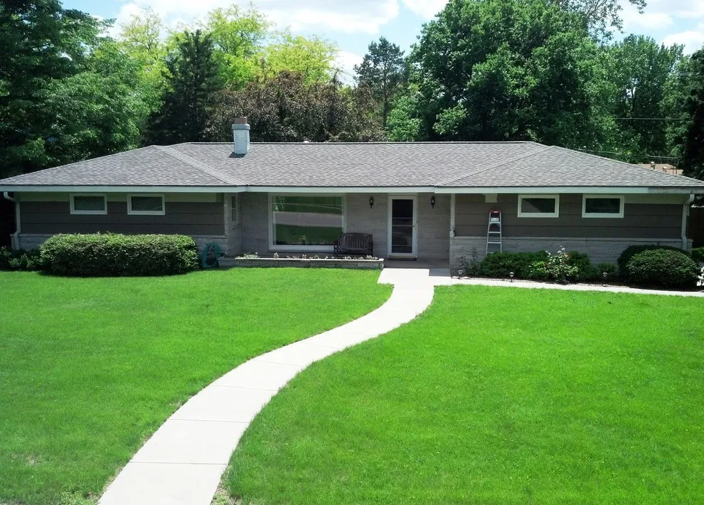 Top Roofs of 2013 by White Castle Roofing - Photo 162