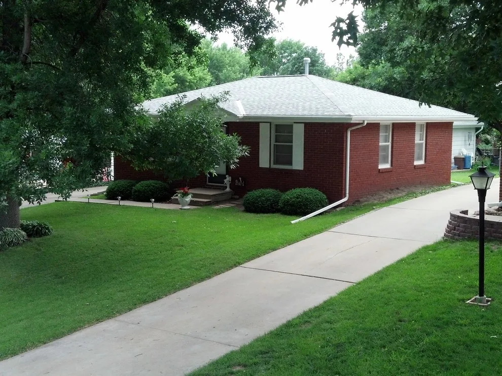 Top Roofs of 2013 by White Castle Roofing - Photo 80