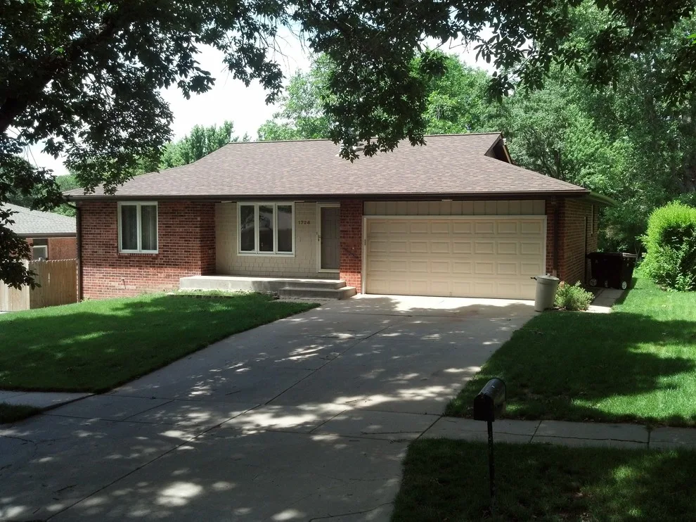 Top Roofs of 2013 by White Castle Roofing - Photo 223