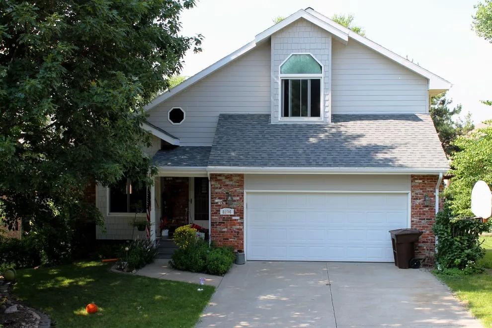 White Castle Roofing - Photo 6