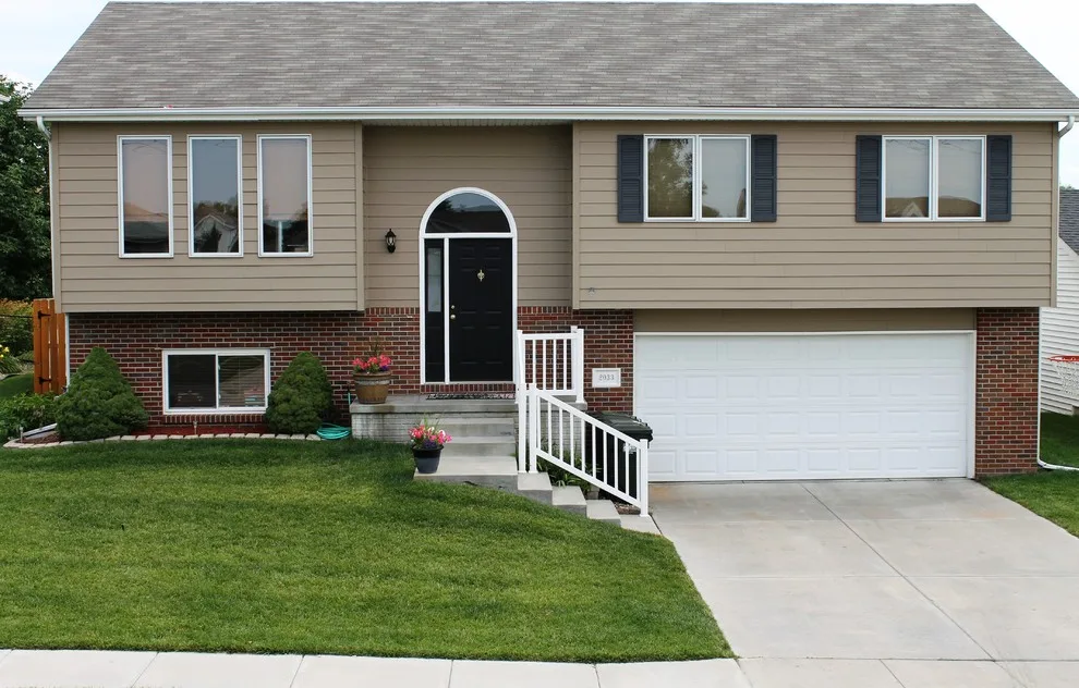 Top Roofs of 2013 by White Castle Roofing - Photo 168