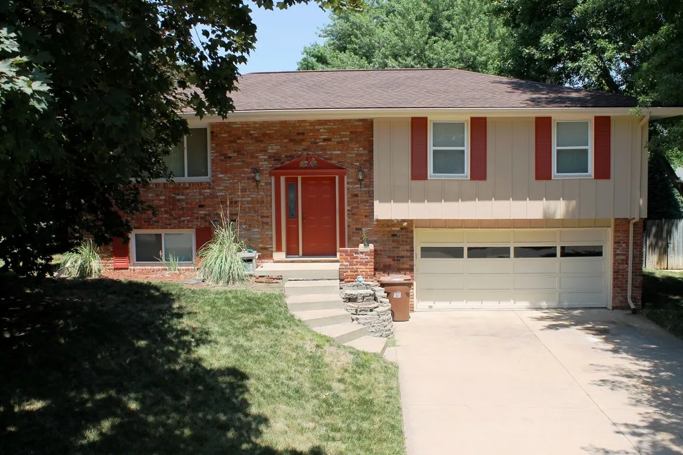 Top Roofs of 2013 by White Castle Roofing - Photo 216