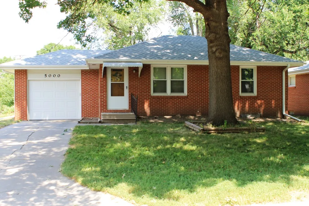 Top Roofs of 2013 by White Castle Roofing - Photo 13