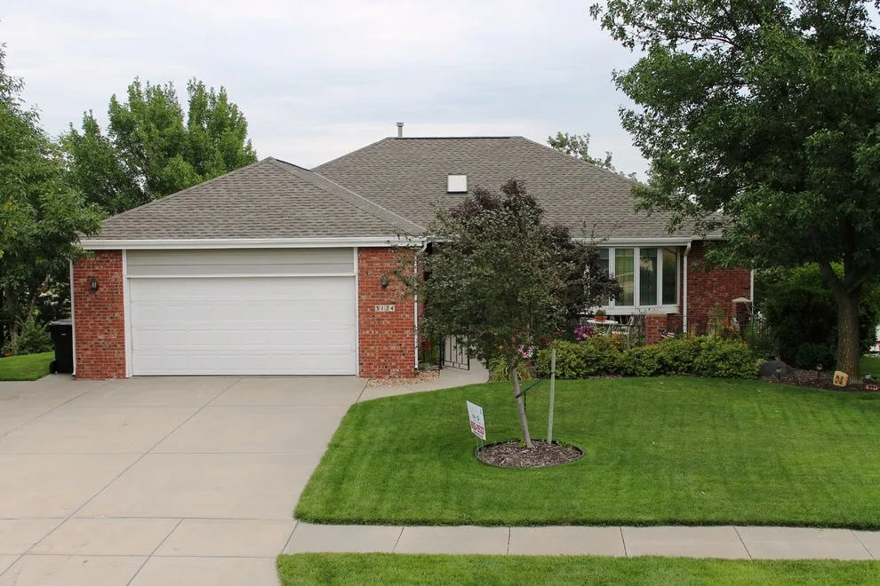 Top Roofs of 2013 by White Castle Roofing - Photo 222