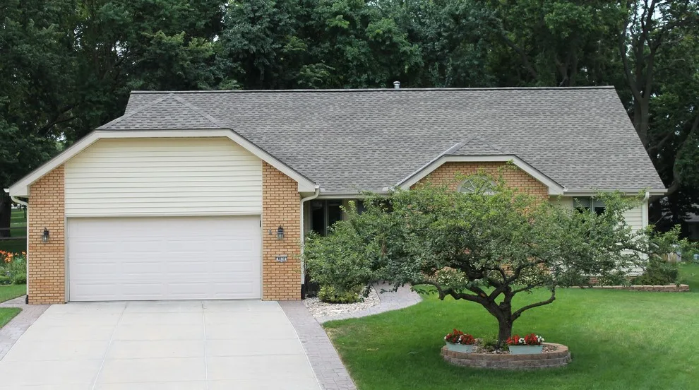 Top Roofs of 2013 by White Castle Roofing - Photo 71