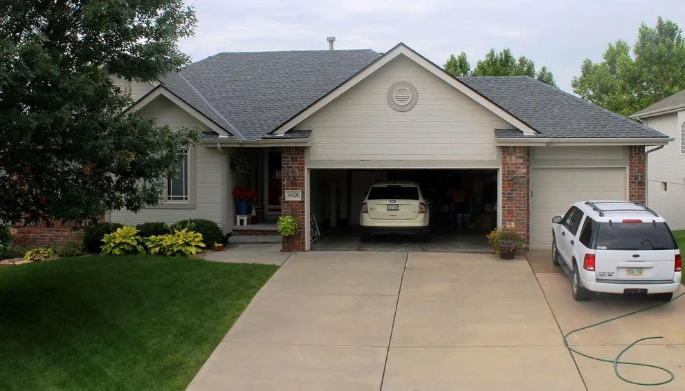 Top Roofs of 2013 by White Castle Roofing - Photo 177