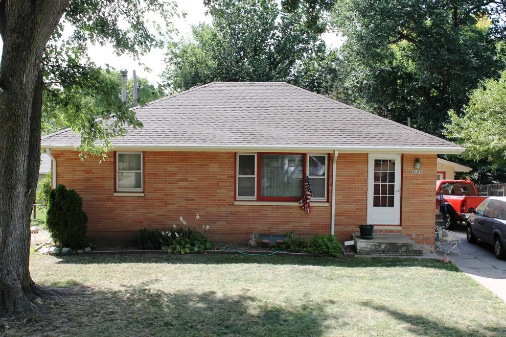 Top Roofs of 2013 by White Castle Roofing - Photo 36