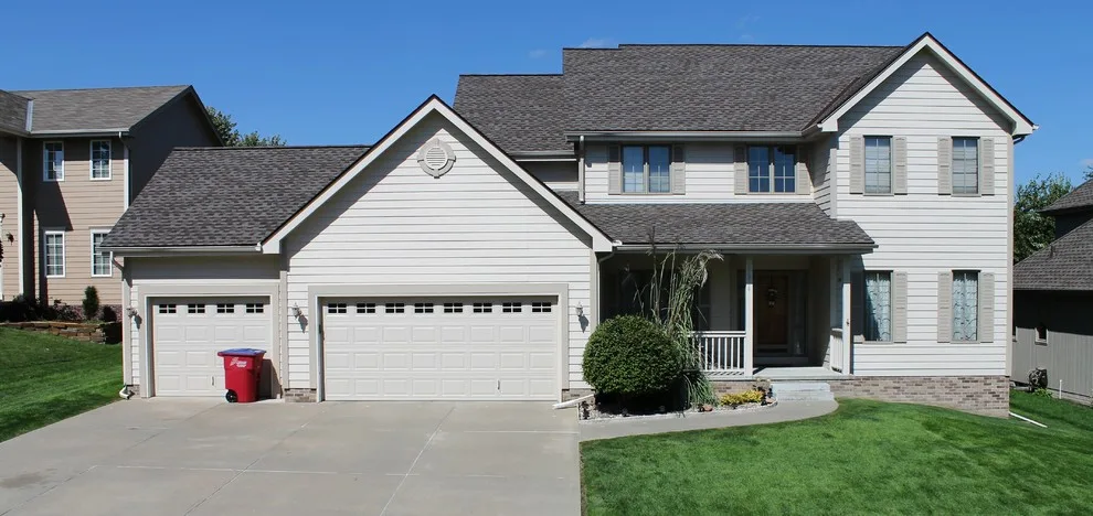 Top Roofs of 2013 by White Castle Roofing - Photo 214