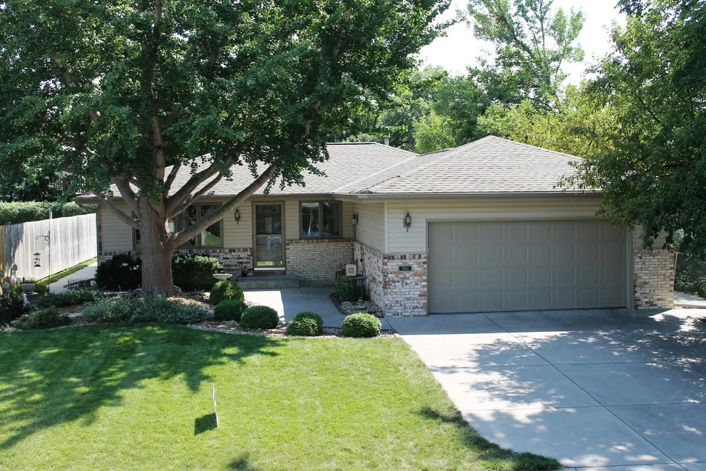 Top Roofs of 2014 by White Castle Roofing - Photo 84
