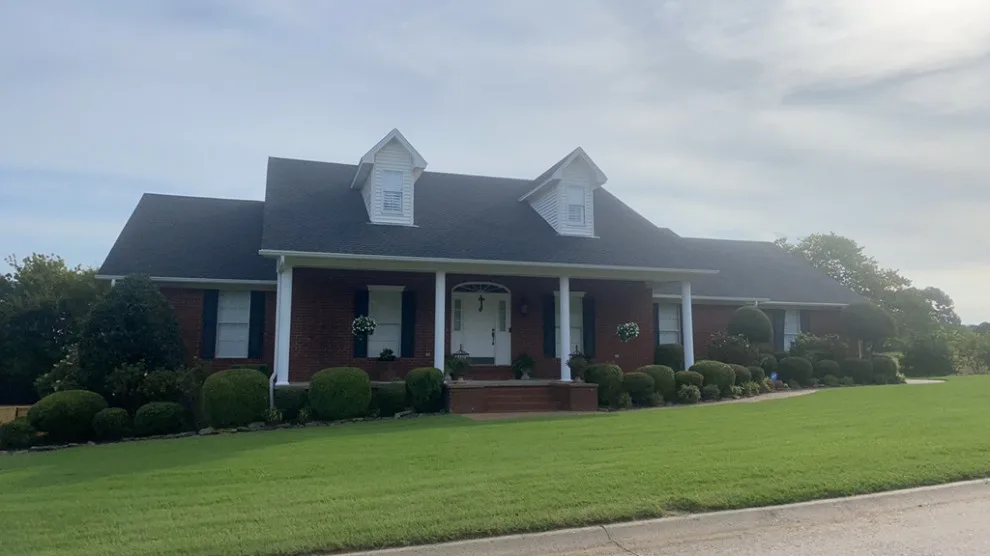 Hometown Roofing LLC - Photo 11
