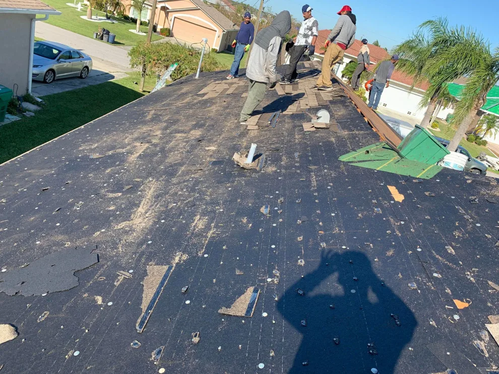Unik Roofing & Siding - Photo 7
