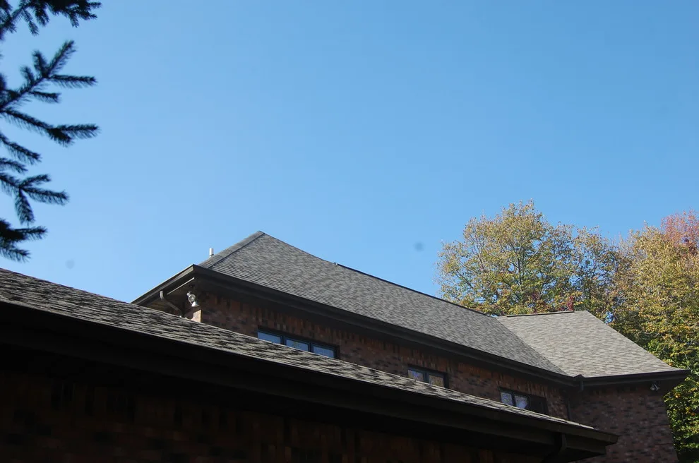 Bennett Roofing, LLC - Photo 4