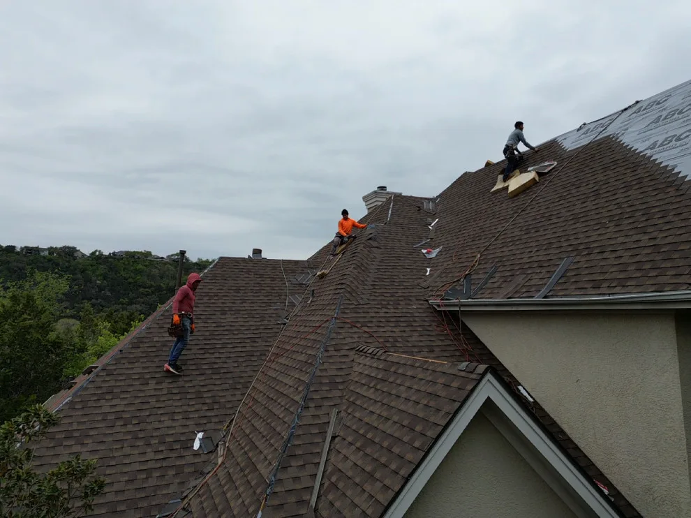 Accurate Roofing And Construction - Photo 14