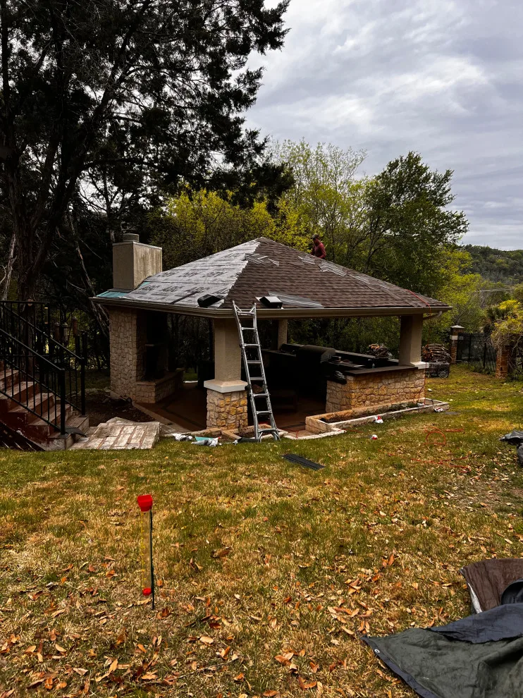 Accurate Roofing And Construction - Photo 12