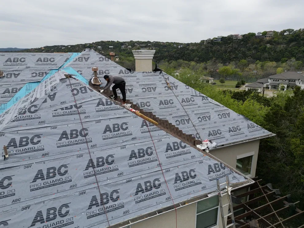 Accurate Roofing And Construction - Photo 8