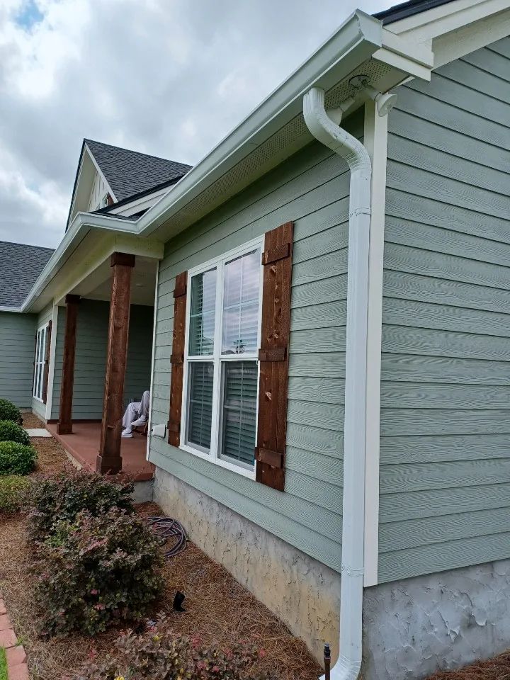 Seamless 6-Inch Low Gloss White Gutters Installation by Discount Gutters - Photo 5