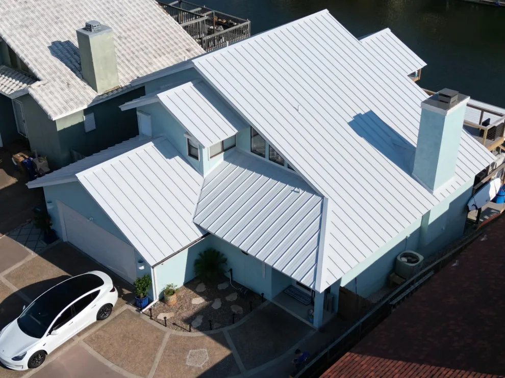 A.T Pioneer Roofing - Photo 5