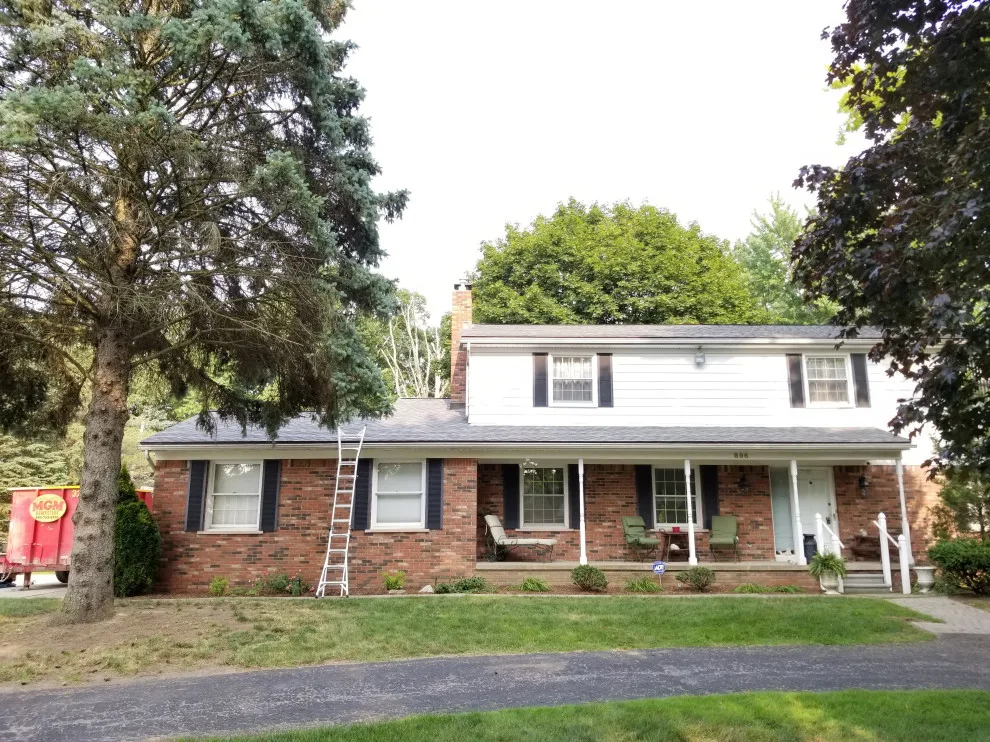 Metro Detroit Roofs LLC - Photo 10