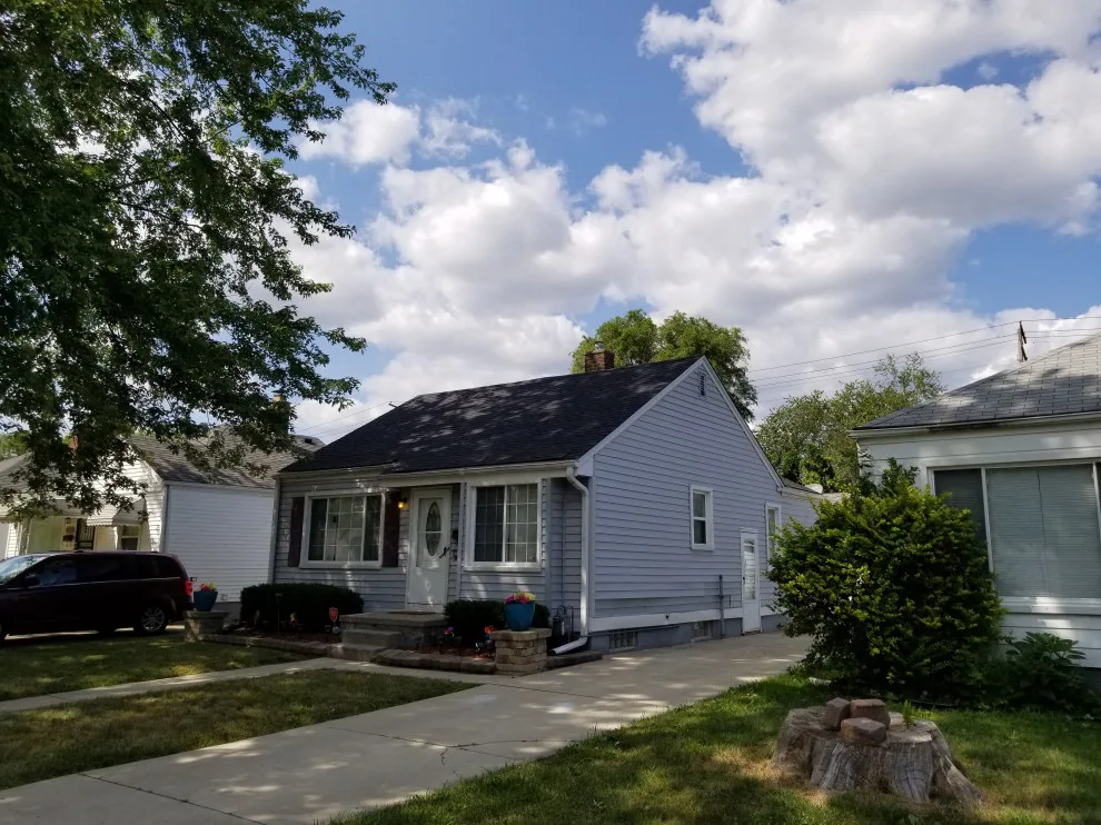 Metro Detroit Roofs LLC - Photo 3