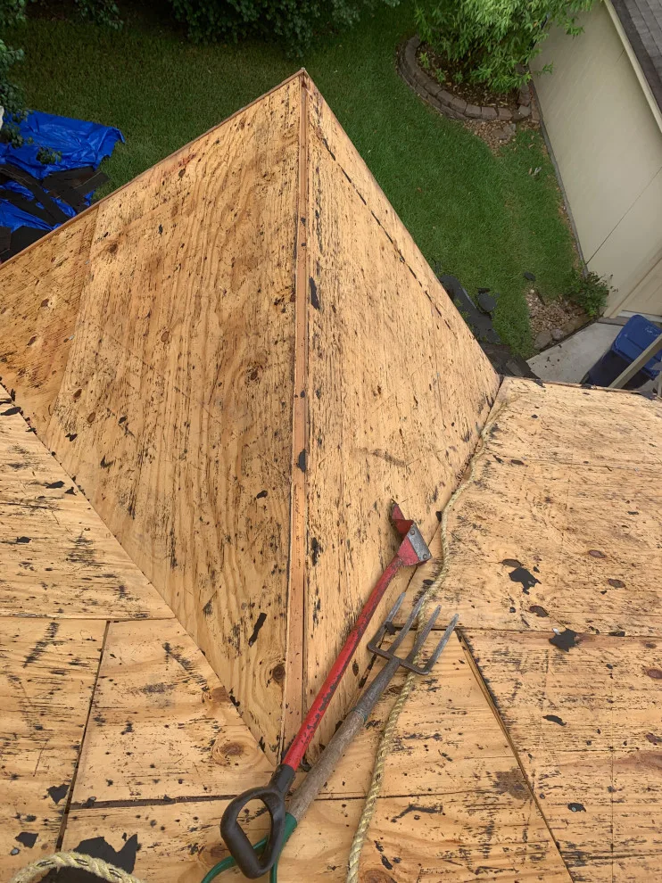True Blue Roofing And Remodeling - Photo 7