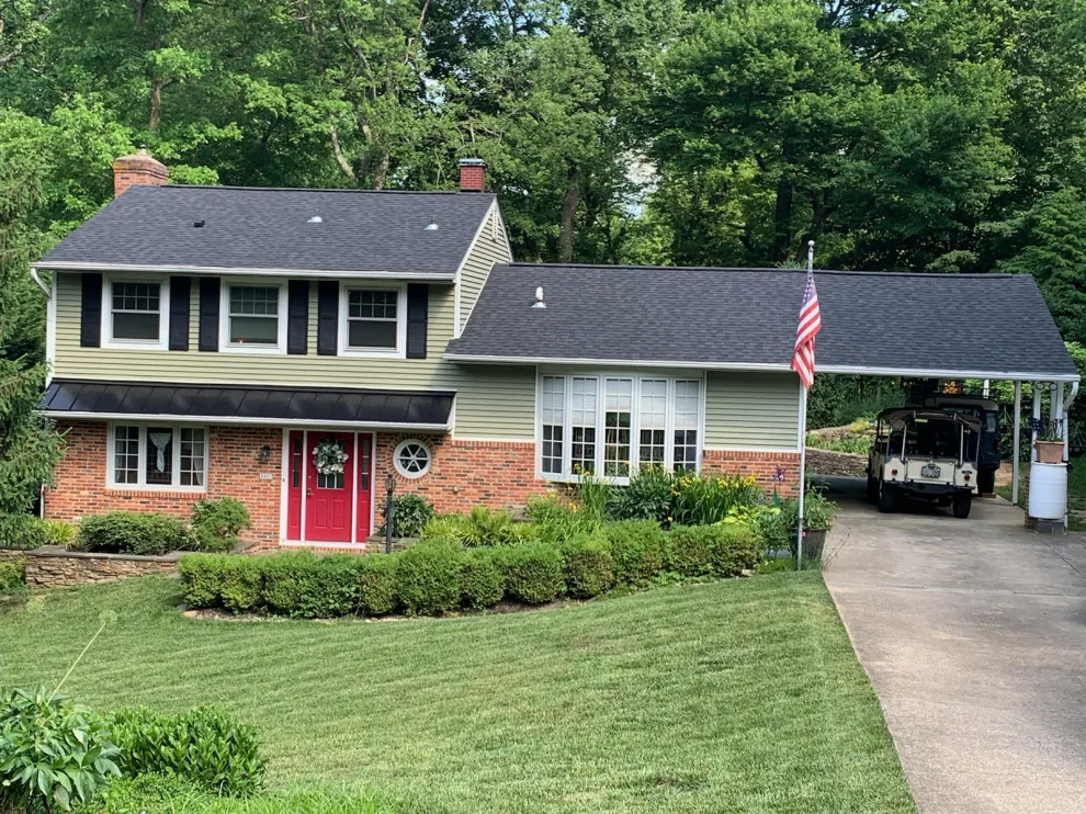 Roofing Projects with Shingles and Slates by Corley Roofing & Sheet Metal Co., Inc. - Photo 17