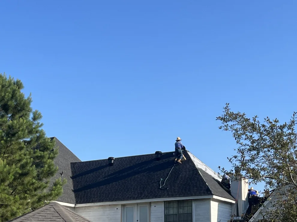 Yanez Roofing LLC by Abel 8 by Abel Yanez Roofing LLC - Photo 9