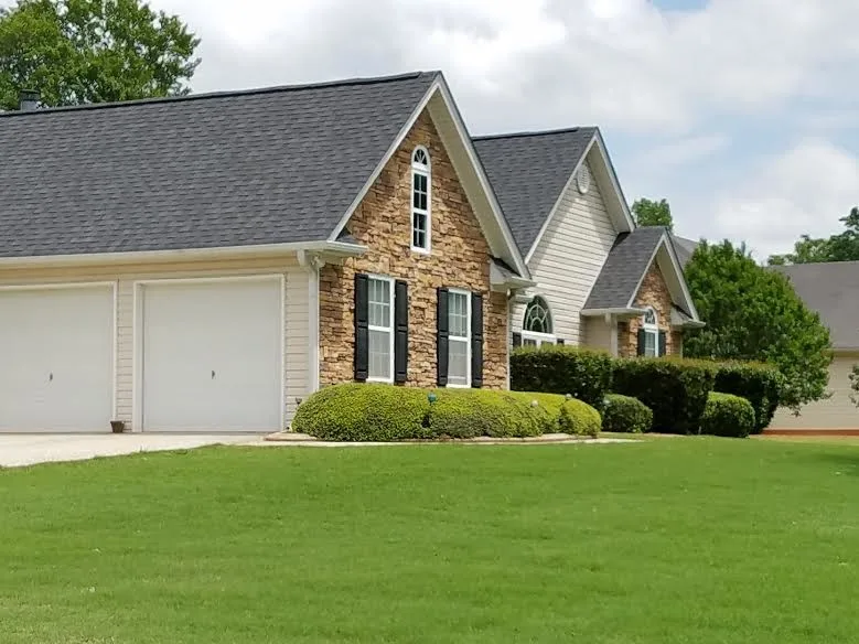 Crestmark Roofing & Construction - Photo 14