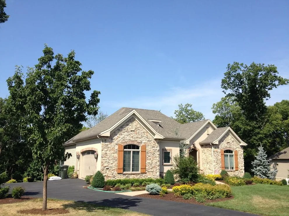 Residential by Middle Creek Roofing - Photo 16