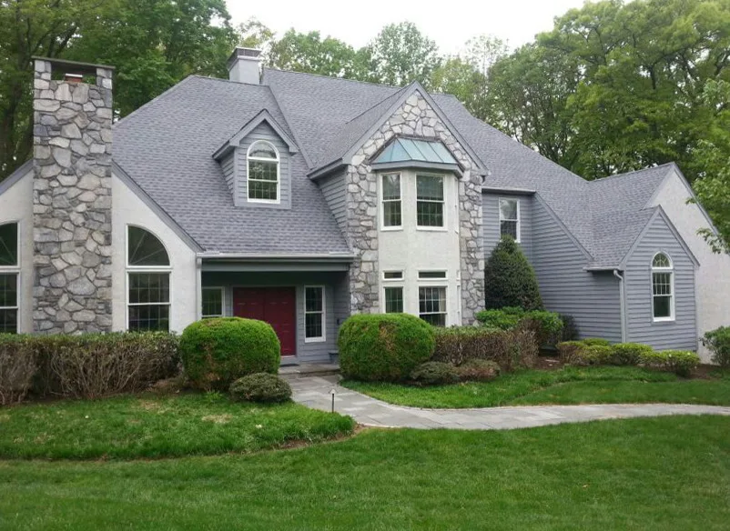 Residential by Middle Creek Roofing - Photo 10