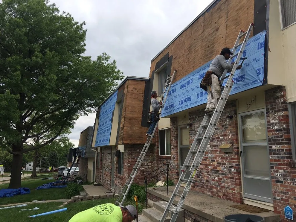 Absolute Roofing LLC - Photo 9