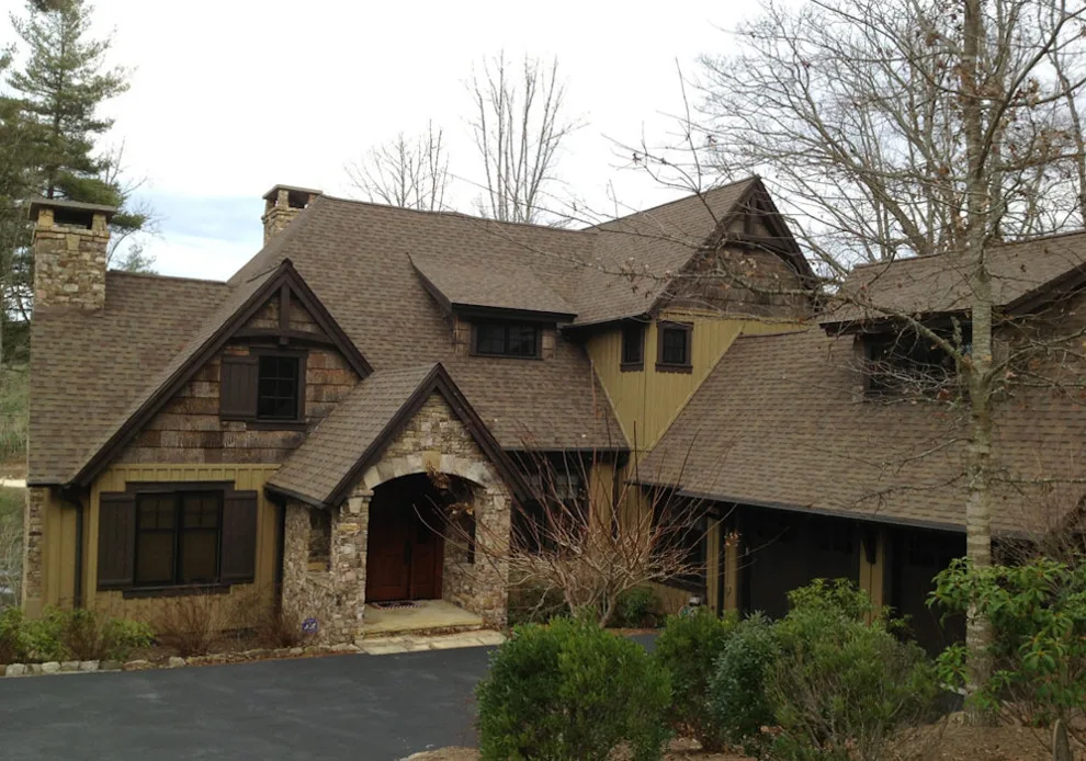 Roman's Roofing LLC - Photo 7